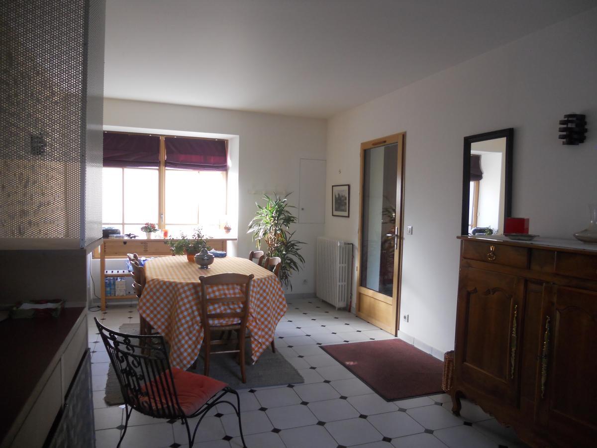 Le Nid D'Hirondelles Bed and Breakfast Perthes-en-Gatinais Εξωτερικό φωτογραφία