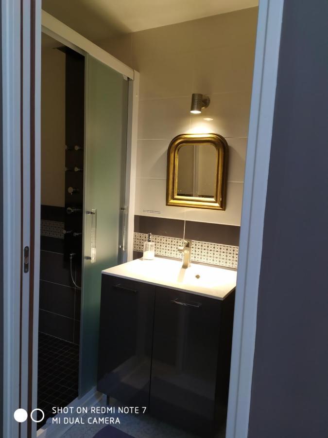 Le Nid D'Hirondelles Bed and Breakfast Perthes-en-Gatinais Εξωτερικό φωτογραφία